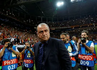 Fatih Terim'den tarihi başarı!