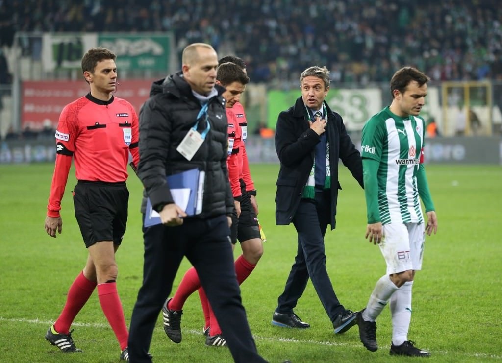 Bursaspor-Fenerbahçe karşılaşmasından kareler