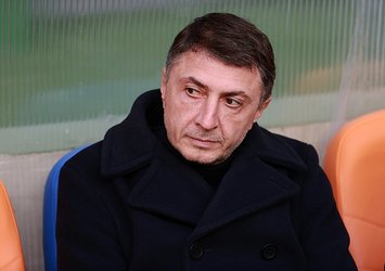 Şota Arveladze istifa etti!