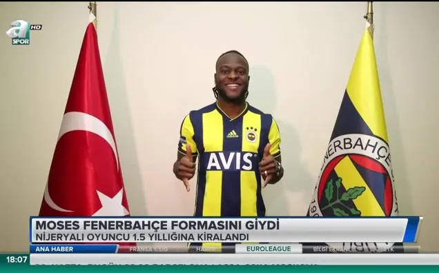Moses Fenerbahçe formasını giydi