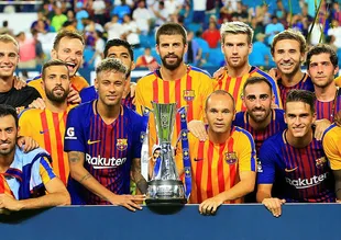 Barça El-Clasico'yu kazandı şampiyon oldu