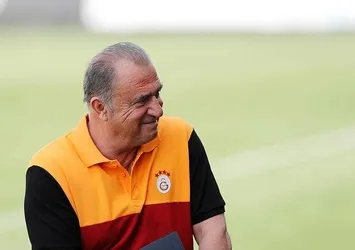 Terim'den savunmaya makyaj