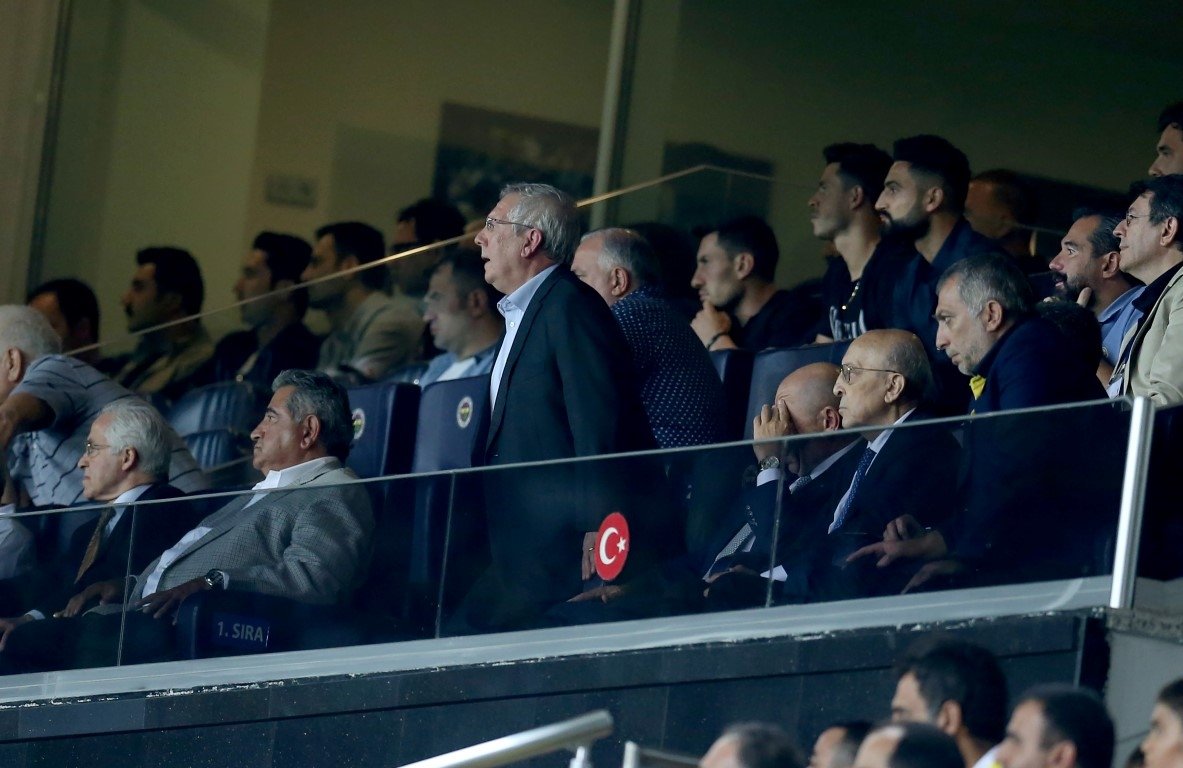 Fenerbahçe-Vardar karşılaşmasından kareler