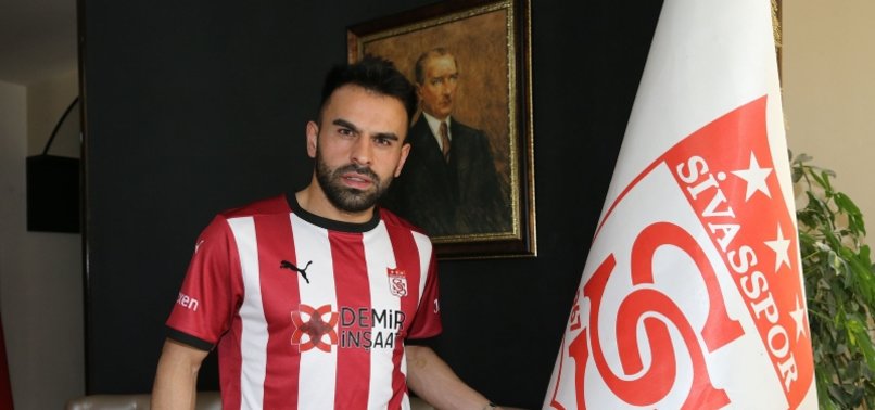 Sivasspor’un yeni transferi Murat Paluli açıklamalarda bulundu