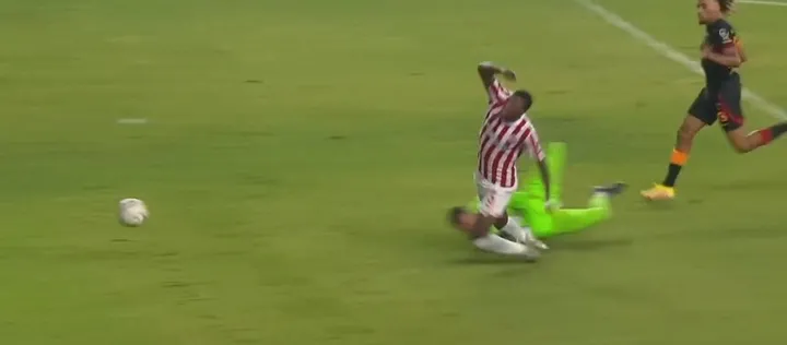 Antalyaspor - Galatasaray maçında penaltı kararı! İşte o pozisyon - 2