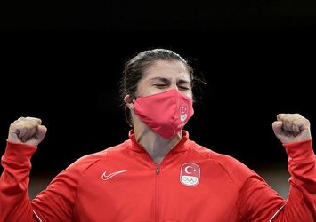 Busenaz'dan Başkan Erdoğan sözleri! "Madalyamı ona hediye ediyorum"