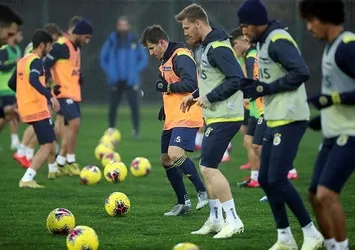 Fenerbahçe Konyaspor deplasmanında