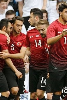 Türkiye-Karadağ maçı hangi kanalda?