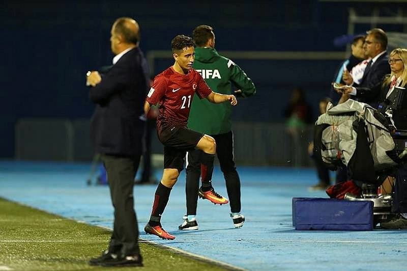 Kendine gel Emre! Yaptığın saygısızlık!