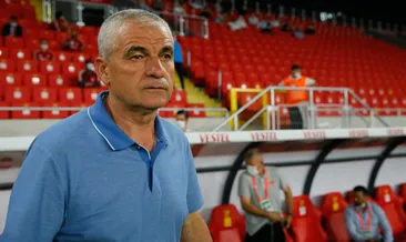 Rıza Çalımbay'dan 1 yıllık imza!
