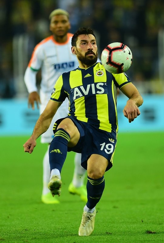 Şener Özbayraklı bedavaya Kartal’a!