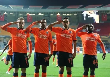 Başakşehir lidere konuk oluyor