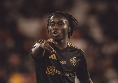 Galatasaray 3. transferini bitirdi!