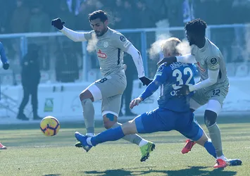 Çaykur Rizespor hem 3 puan hem nefes aldı!