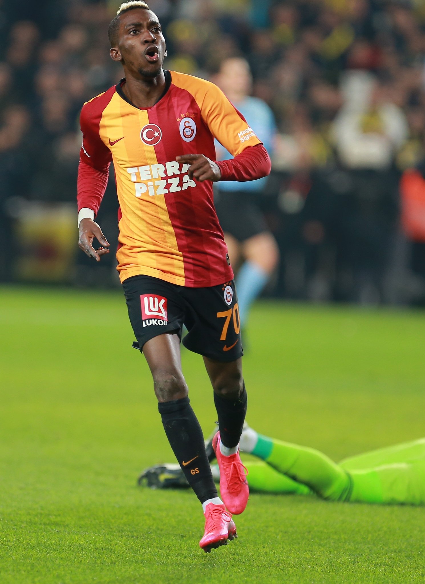 Galatasaray Da Henry Onyekuru Surprizi Aspor
