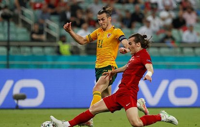 Türkiye-Galler maçında Çağlar Söyüncü’den Gareth Bale’a kritik müdahale!