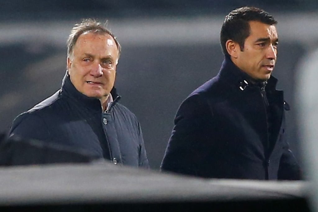 Feyenoord - Fenerbahçe mücadelesinden kareler