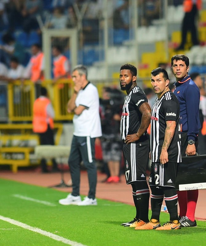 Beşiktaş’ta transfer krizi
