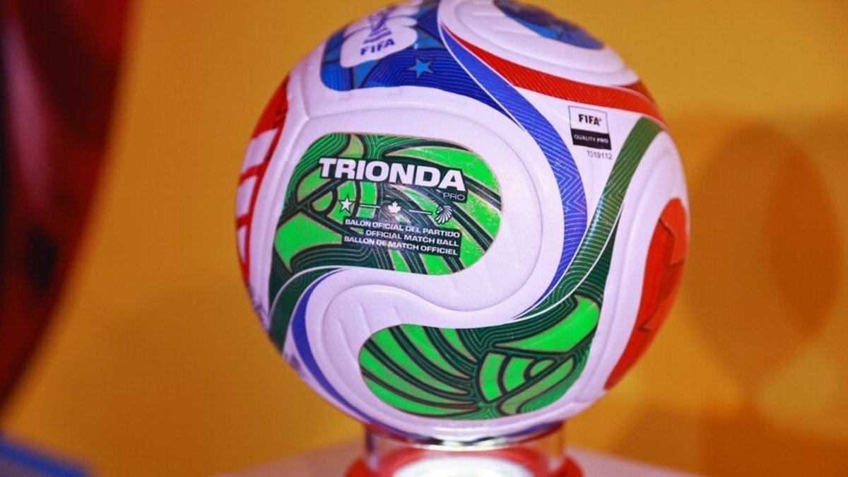 2026 Dünya Kupası'nın resmi topu "Trionda" maçlardan önce şarj edilecek!