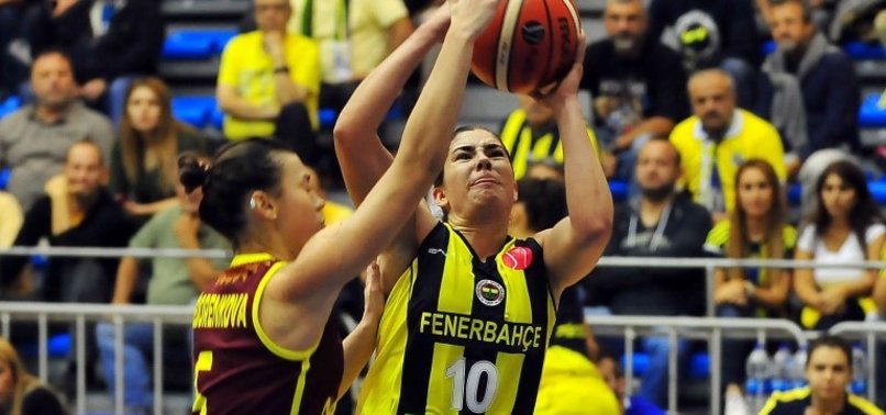 Fenerbahçe ilk maçını kazandı