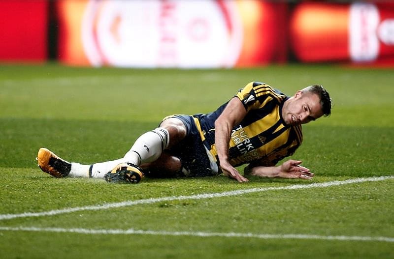 Van Persie isyan ettirdi