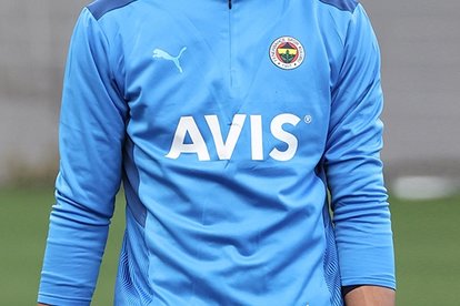 SON DAKİKA FENERBAHÇE TRANSFER HABERİ - Kanarya’nın yıldızına Premier Lig ekibinden çılgın teklif!