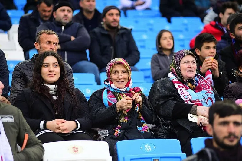 Kadın seyirci oranında zirve Trabzonspor'un - 3