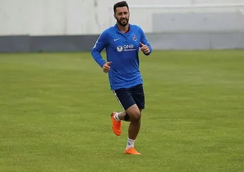Mustafa geri döndü!