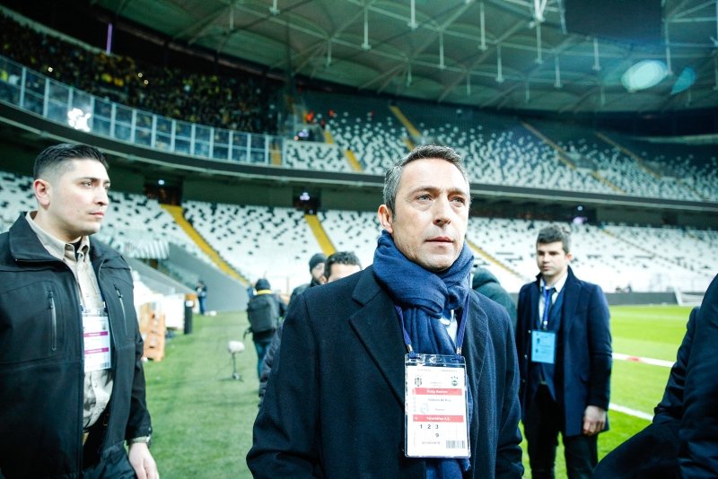 Kadıköy’de Ali Koç’a büyük tepki