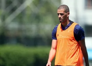 Fenerbahçe'ye Slimani ayarı!