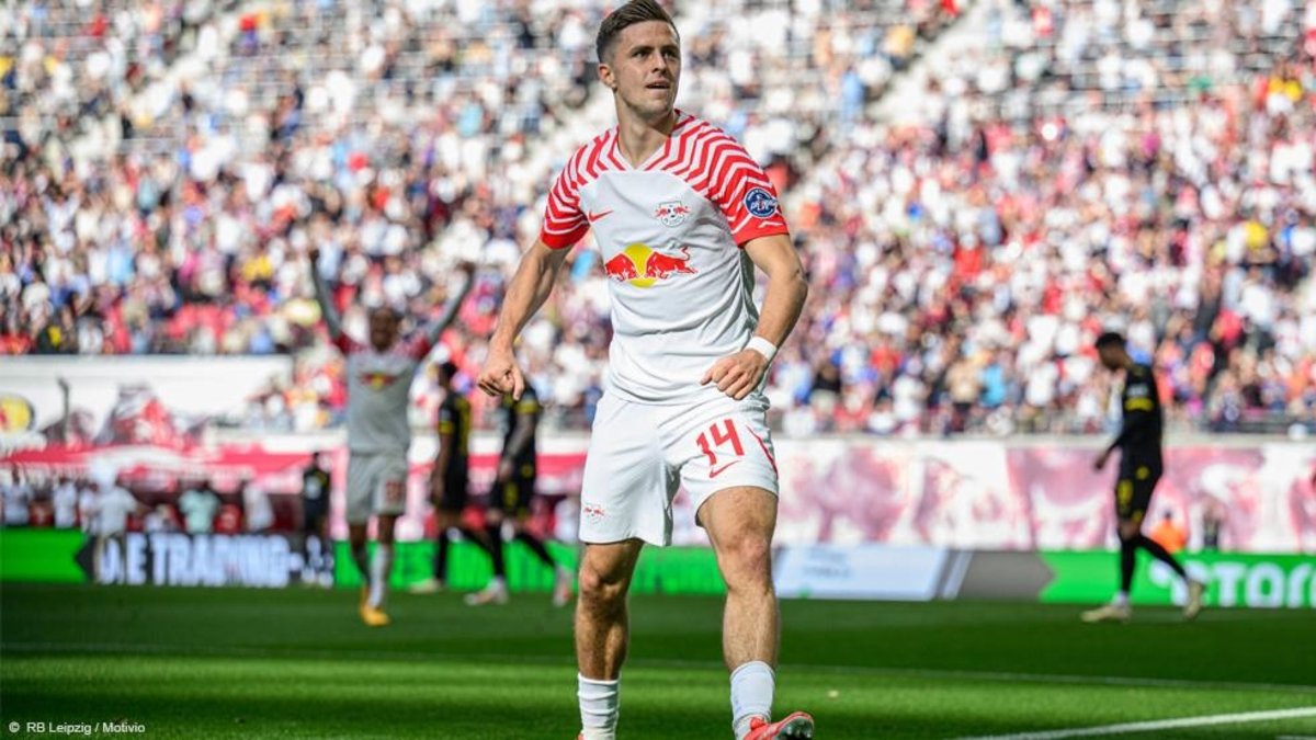 TRANSFER HABERLERİ: Fenerbahçe'den 10 numara bombası! Christoph Baumgartner... TRANSFER HABERLERİ: Fenerbahçe'den 10 numara bombası! Christoph Baumgartner...