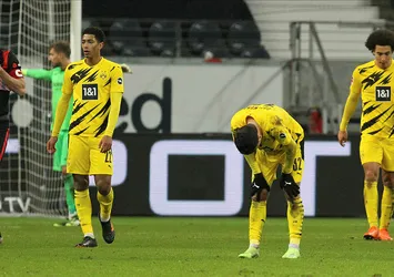 Dortmund Frankfurt'a takıldı!