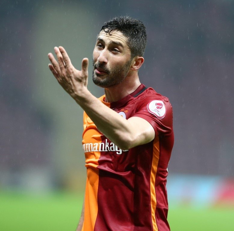 Sabri Sarıoğlu, Galatasaray’dan ayrılıyor mu?