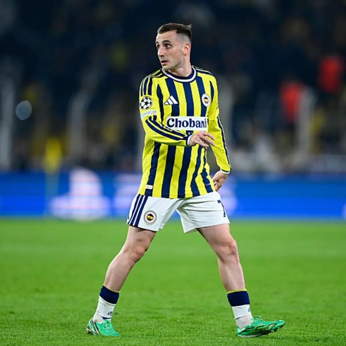Fenerbahçe'de Kerem Aktürkoğlu için kritik gelişme