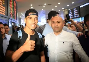 Fenerbahçe, Nabil Dirar'ı resmen açıkladı