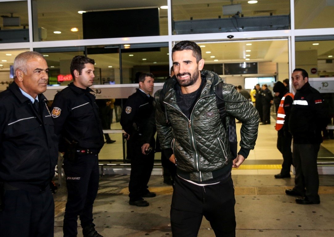 Fenerbahçe’ye coşkulu karşılama