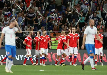 Rusya, Çekya'yı rahat geçti