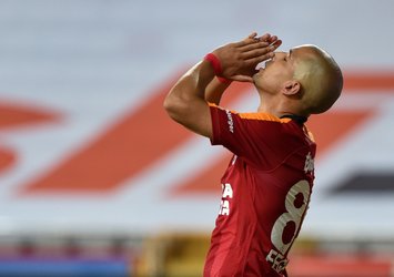 Feghouli gidecek o gelecek! Görüşmelere başlandı