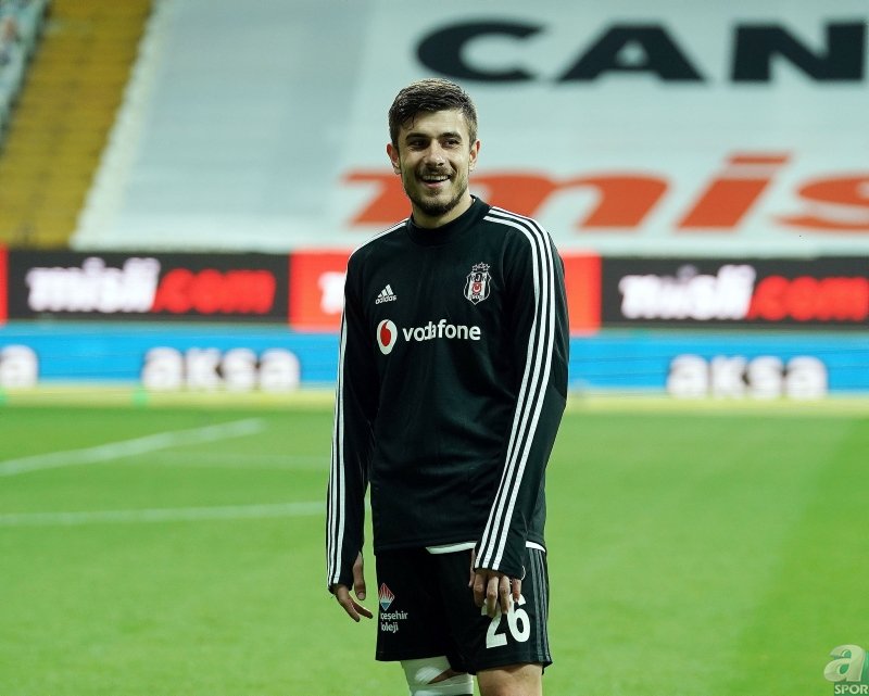 Usta yazardan çarpıcı yorum! Dorukhan Toköz Beşiktaş’tan ayrılırsa...