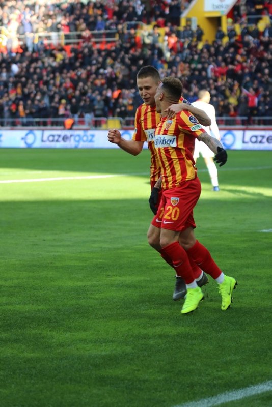 Kayserispor - Göztepe maçından kareler
