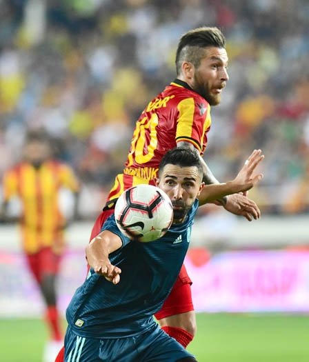 Roberto Carlos’tan Hasan Ali Kaldırım’a...