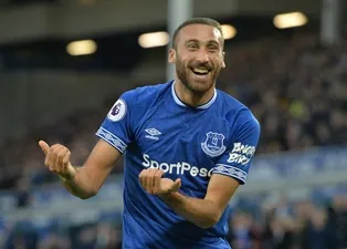 Fenerbahçe'den Cenk Tosun bombası