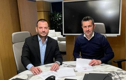 SON DAKİKA TRANSFER HABERİ: Trabzonspor Nenad Bjelica ile sözleşme imzaladı! İşte kontrat detayları