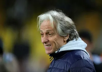 Jorge Jesus'tan forvet talebi!
