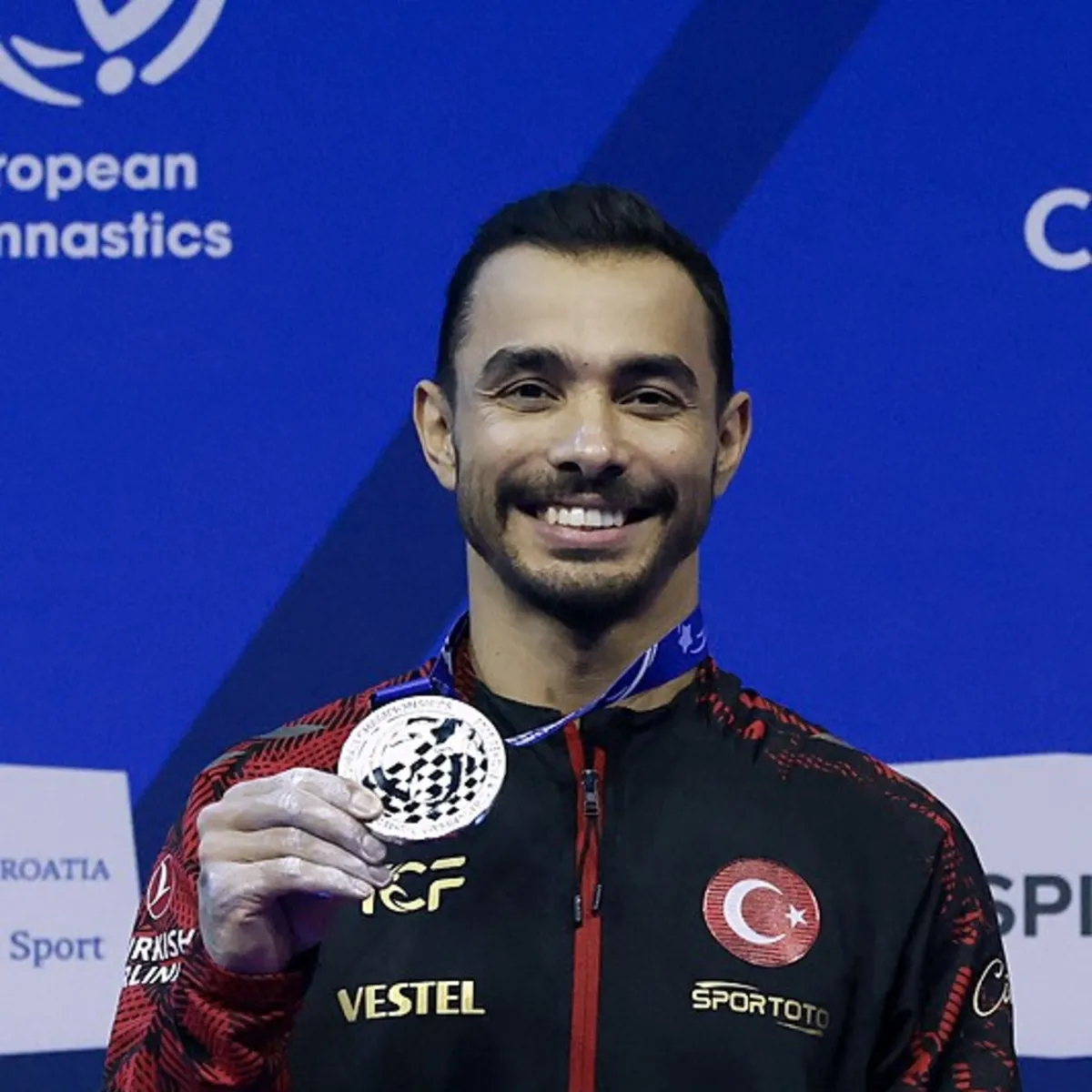 Ferhat Arıcan Avrupa'da Gümüş Madalya Kazandı