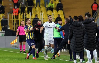 Younes Belhanda’dan Kadıköy’de ağlama işareti! Gol sonrası ortalık gerildi