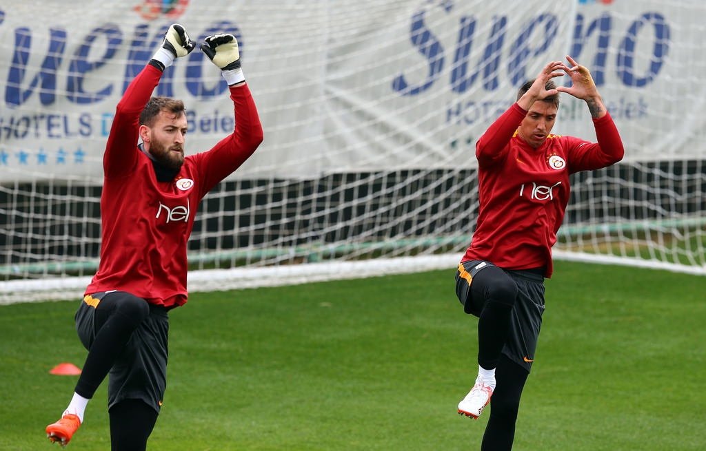 Fernando Muslera’dan ayrılık sinyali