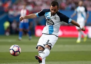 Emre Çolak, yine "ayın futbolcusu" seçildi
