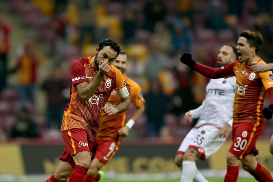 Xavi olacaktı yalan oldu!