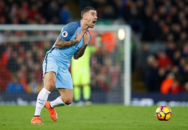Galatasaray’dan Kolarov harekatı